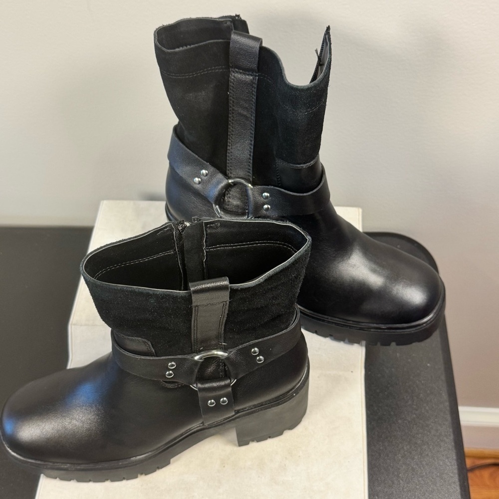 Blondo Women's Rebel Waterproof Ankle Boot, size 9, NWT , Leather - Picture 4 of 13